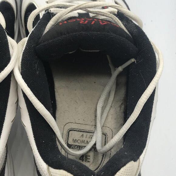 Size 12 - Nike Air Monarch IV White Varsity Red - Picture 10 of 15